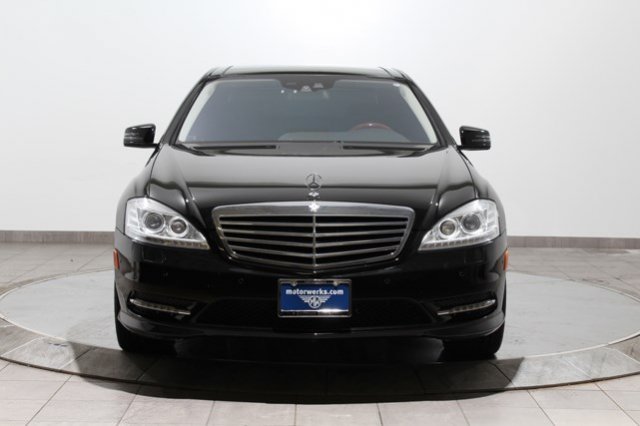 Pre owned 2010 mercedes s550 #4